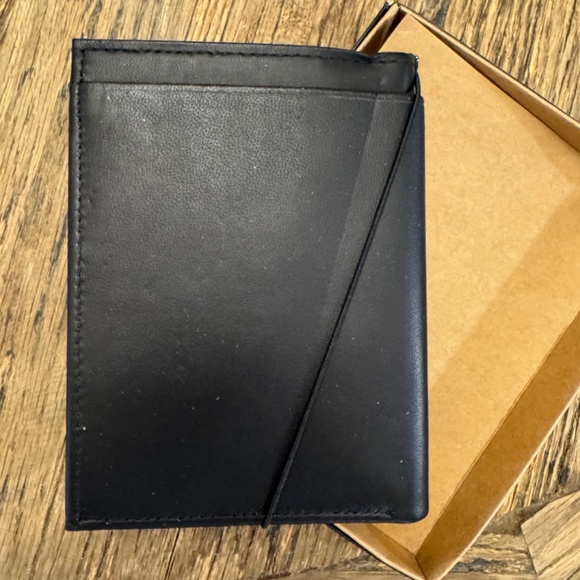 New Orleans Saints Football Sparo Wallet Lic. NFL BI-Fold Leather Billfold RFID - Picture 3 of 6